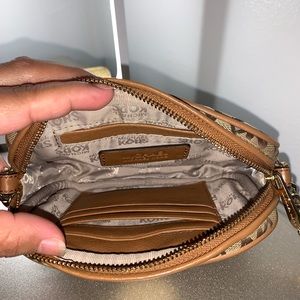 Small Michael Kors crossbody